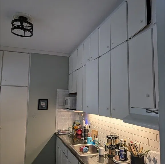510 E State St — Photo 6