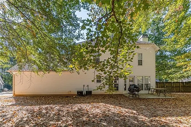 200 Pecan Ridge Dr — Photo 13