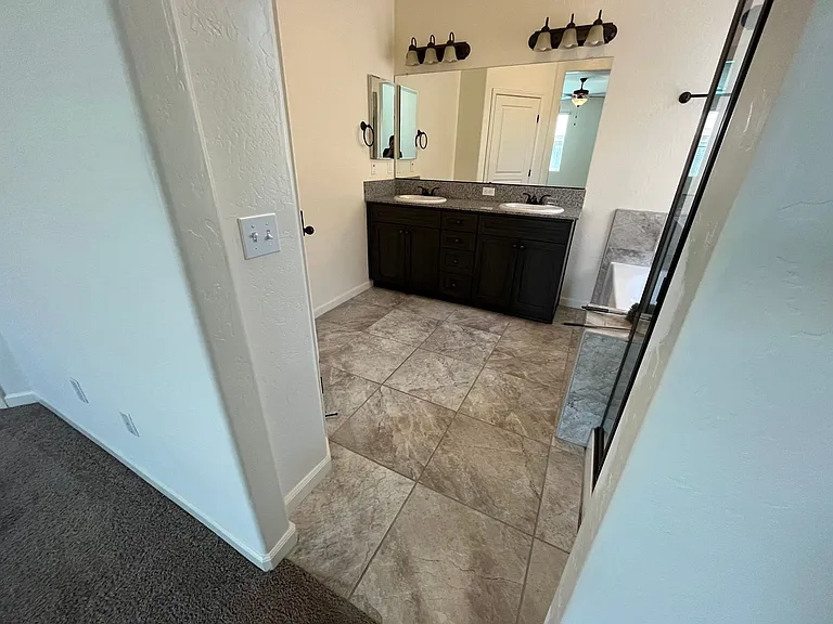 2843 S Michael St — Photo 10