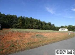 7826 Ridgeview Dr, Sherrills Ford, NC 28673