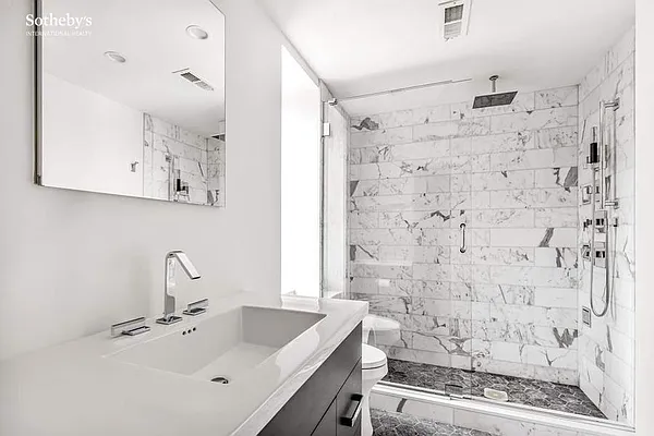 Rented by Sotheby's International Realty | media 12