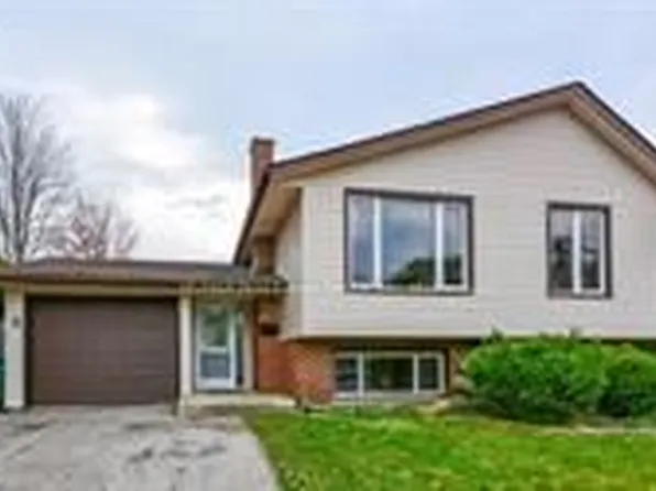9 Sanderson Dr, Guelph, ON N1H 6T7