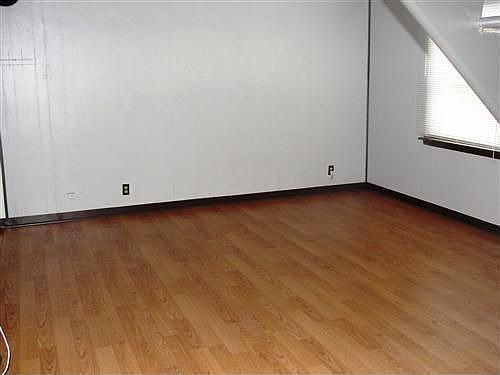 4th image of 6925 W Allerton Ave