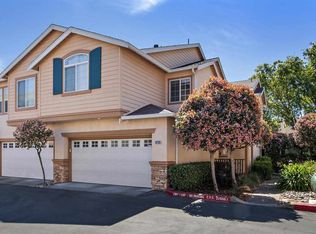 10733 Dulsie Ln, Dublin, CA 94568