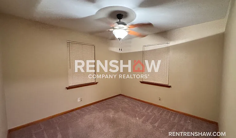 1336 Lehr Dr — Photo 11