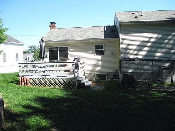 5th image of 139 Rumonoski Dr