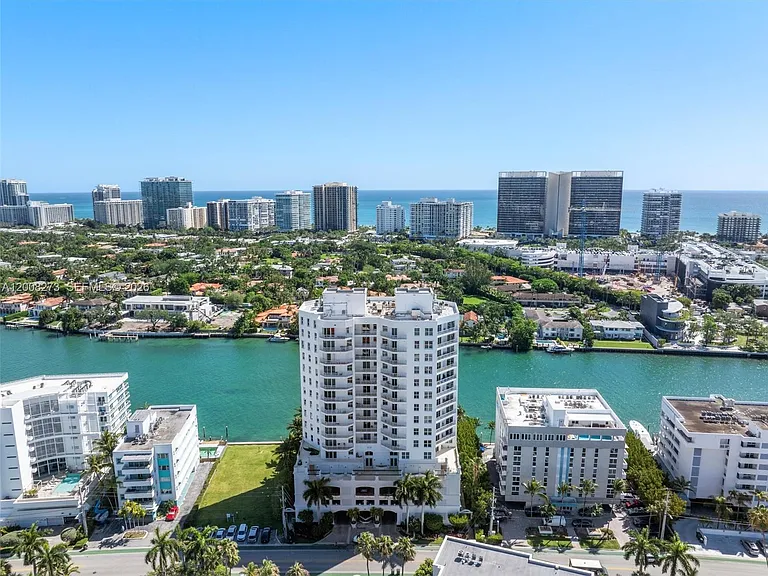 9751 E Bay Harbor Dr #11A — Photo 28
