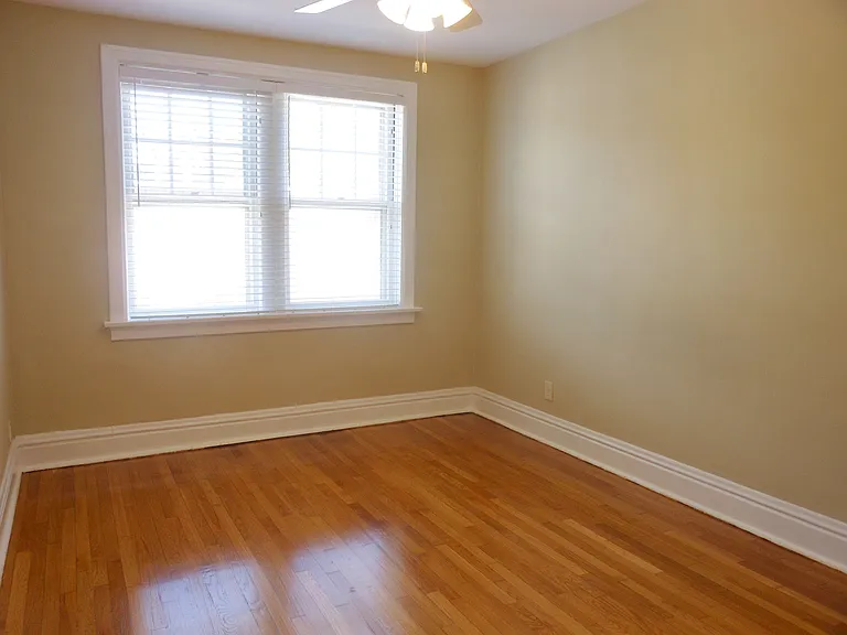 75XX Parkdale Ave — Photo 14