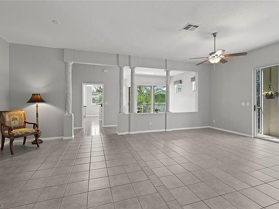 5th image of 9050 Las Maderas Dr Unit 202