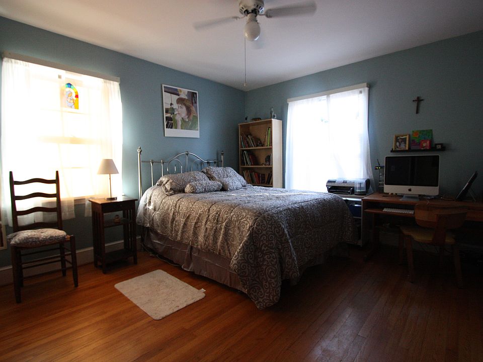 2nd image of 505 W 27th St