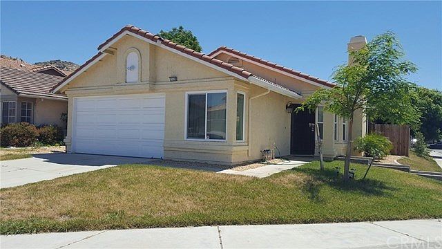 1st image of 15529 Agate Ct