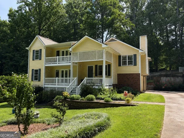 11675 Highland Colony Dr, Roswell, GA 30075