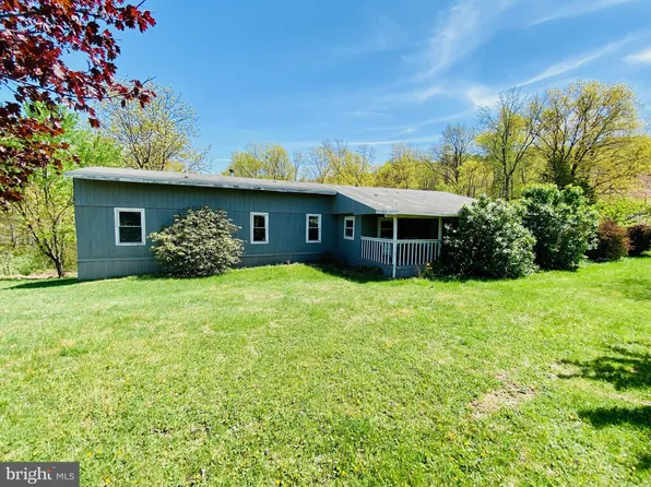 1393 Woodland Mountain Trl, Augusta, WV 26704