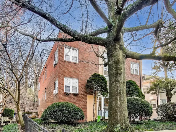 7523 Maple Ave #2, Takoma Park, MD 20912