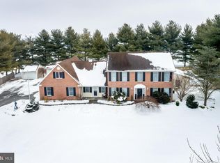 3304 Saint Georges Ct, Hampstead, MD 21074