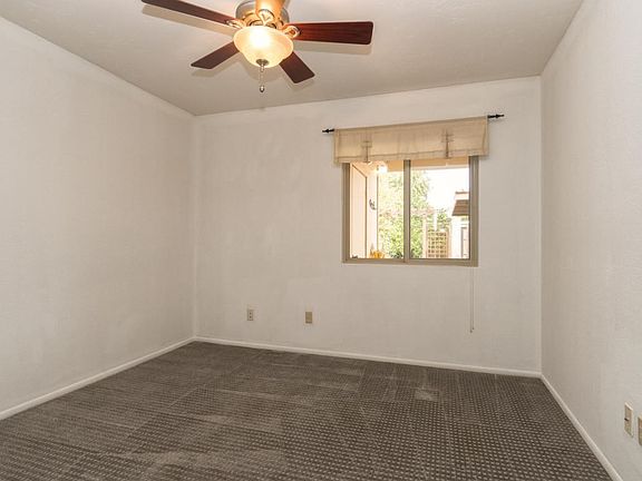 2130 E Donner Dr-16