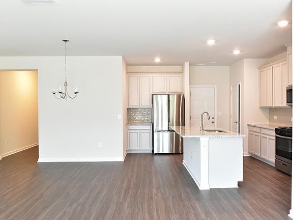 Familyroom and Kitchen