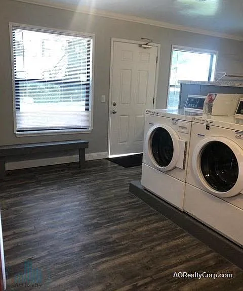 McDouall Apartments — Photo 11