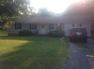 335 Whitmire Cir, Tunnel Hill, GA 30755