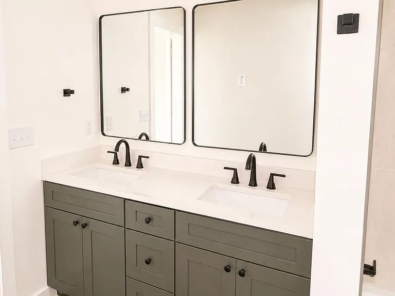 5400 Lotus St — Photo 13