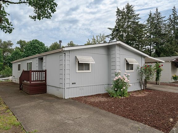 3rd image of 16386 SE 135th Ave #19