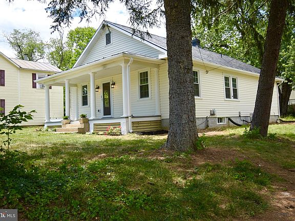 4th image of 11 Virginia Ave