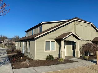 175 Mellecker Way, Medford, OR