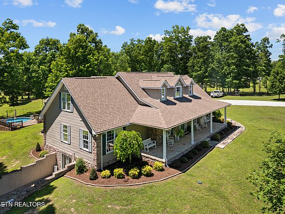 3rd image of 5171 Wilder Rd