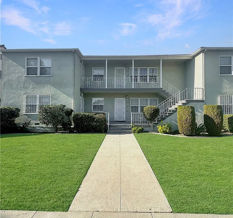 1805 Hauser Blvd