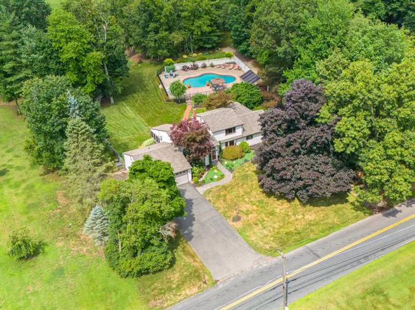 46 Pinnacle Road, Ellington, CT 06029