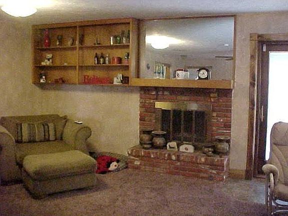 2nd image of 1661 N Cain Ave