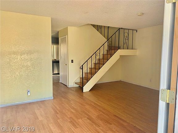 3rd image of 3173 Marsford Pl