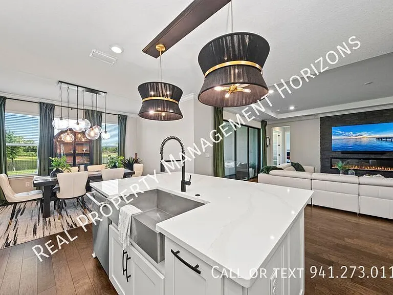 4430 Pond Brook Ct — Photo 16