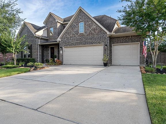 3rd image of 31723 Sydney Creek Dr
