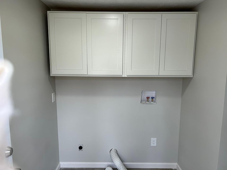2nd image of 5457 Broad Blvd