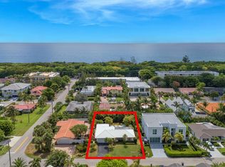 366 NE Wavecrest Ct, Boca Raton, FL 33432