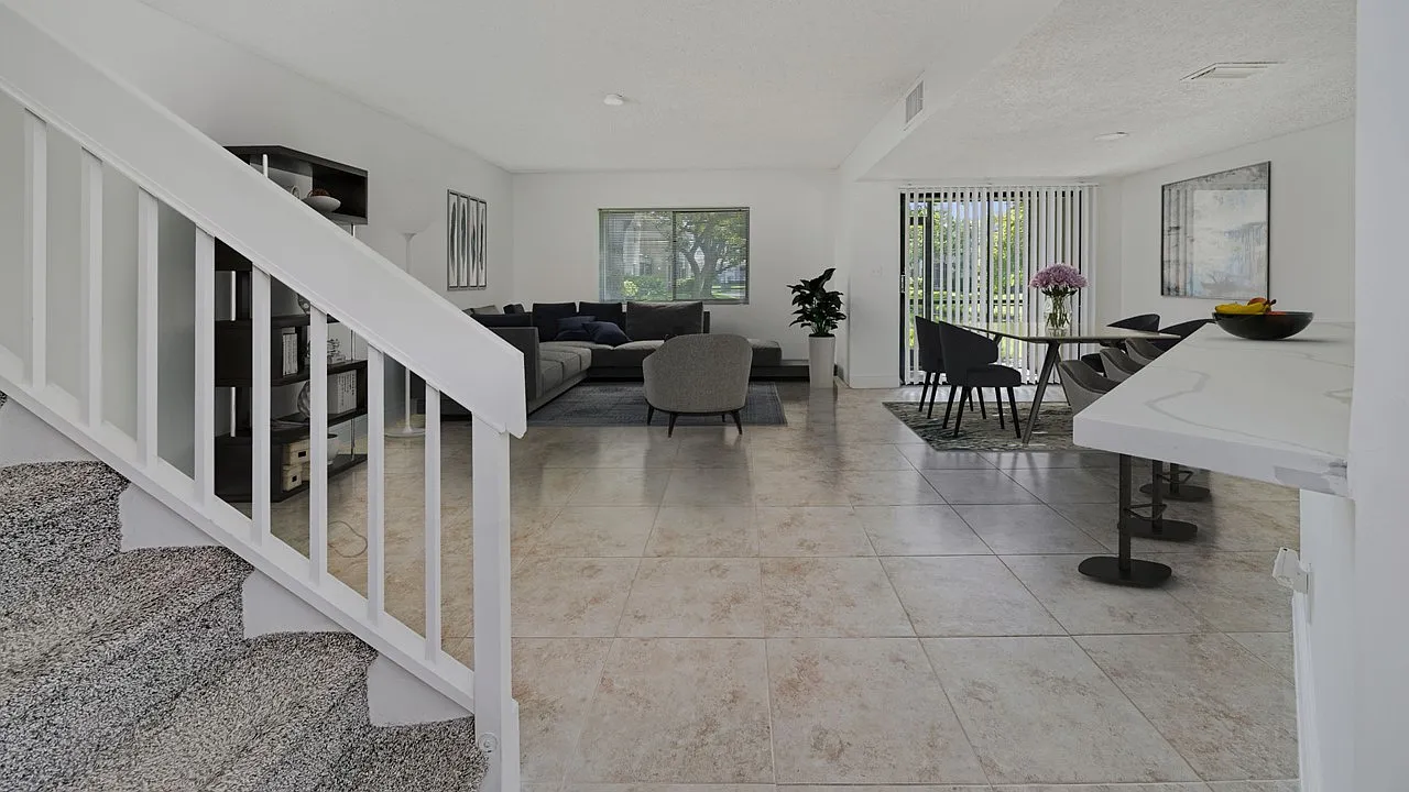The Waves Apartments — Photo 3