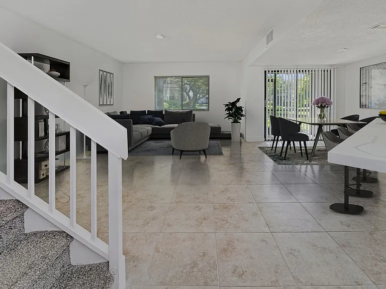 The Waves Apartments — Photo 3