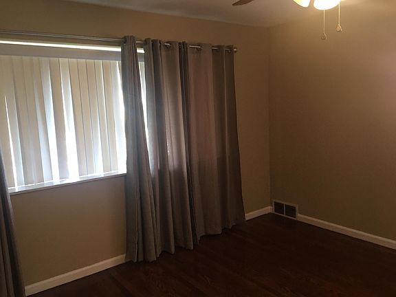 5th image of 8742 Delmar Blvd #8742