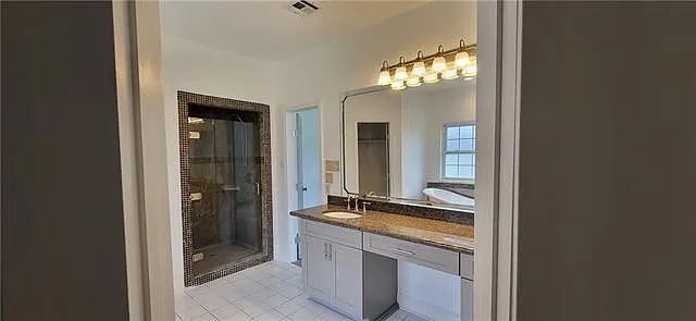 700 Nottingham Rd — Photo 16