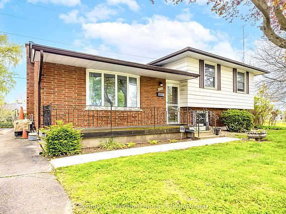 3rd image of 1152 Sorrel Rd
