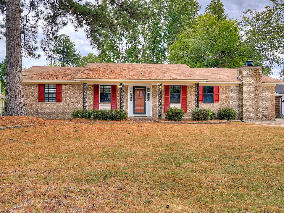 1st image of 107 Sunnywood Dr