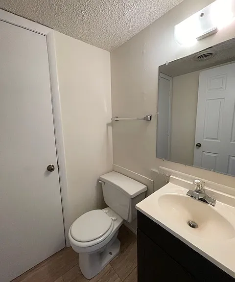 25 Dogwood Ct #C — Photo 7
