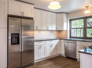16 Studio Arc APT 3B, Bronxville, NY 10708