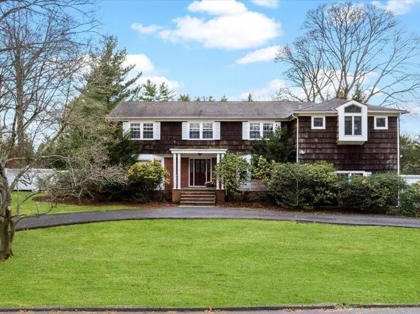 3 Penny Lane, Scarsdale, NY 10583