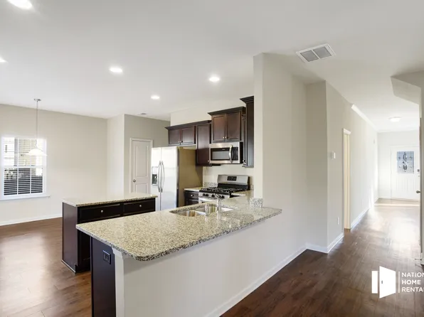 379 Explorer Dr, Chapin, SC 29036