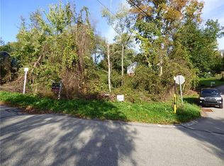 551 Clair Dr, Pittsburgh, PA 15241