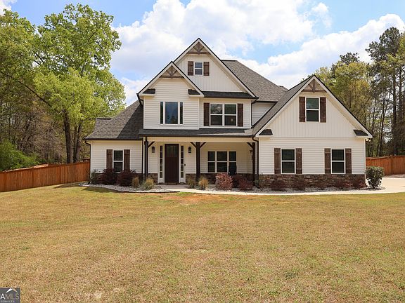 3rd image of 198 Higgins Rd