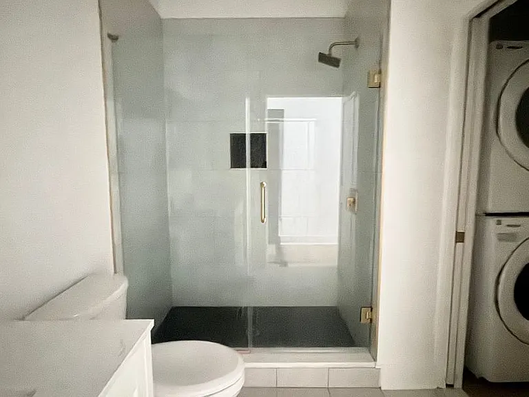1422 N 8th St — Photo 33