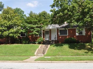 408 N Tremont Dr, Greensboro, NC 27403